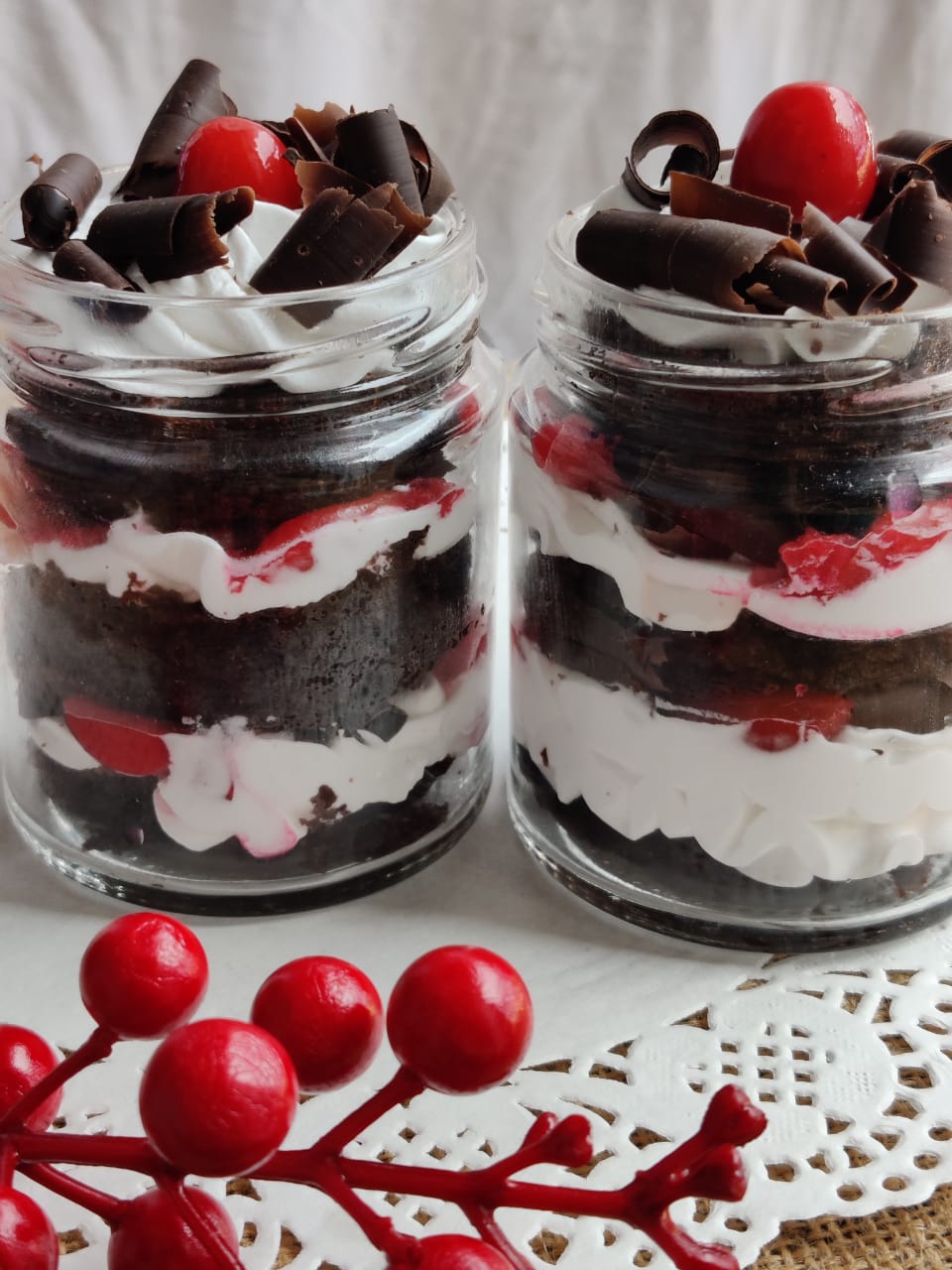 Fruitalicious Jar Cake (Combo Of 4 Jars) Delivery Chennai, Order Cake  Online Chennai, Cake Home Delivery, Send Cake as Gift by Dona Cakes World,  Online Shopping India