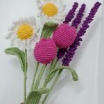 Crochet flower bunches and stalks